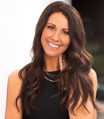 Portrait of Shannon Nielsen, Realtor.